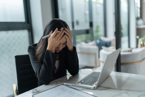Layoff%20stigma%20study
