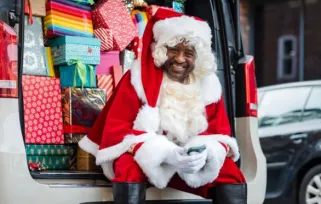 14 Ideas to Participate in Christmas Volunteer Opportunities at Work