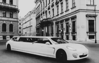 How to Become a Limo Driver or Chauffeur