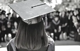 No Idea What to Do After You Graduate College? Check Out These Options