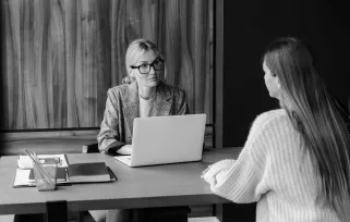 How to Tell a Job You Have Another Offer &ndash; with Examples